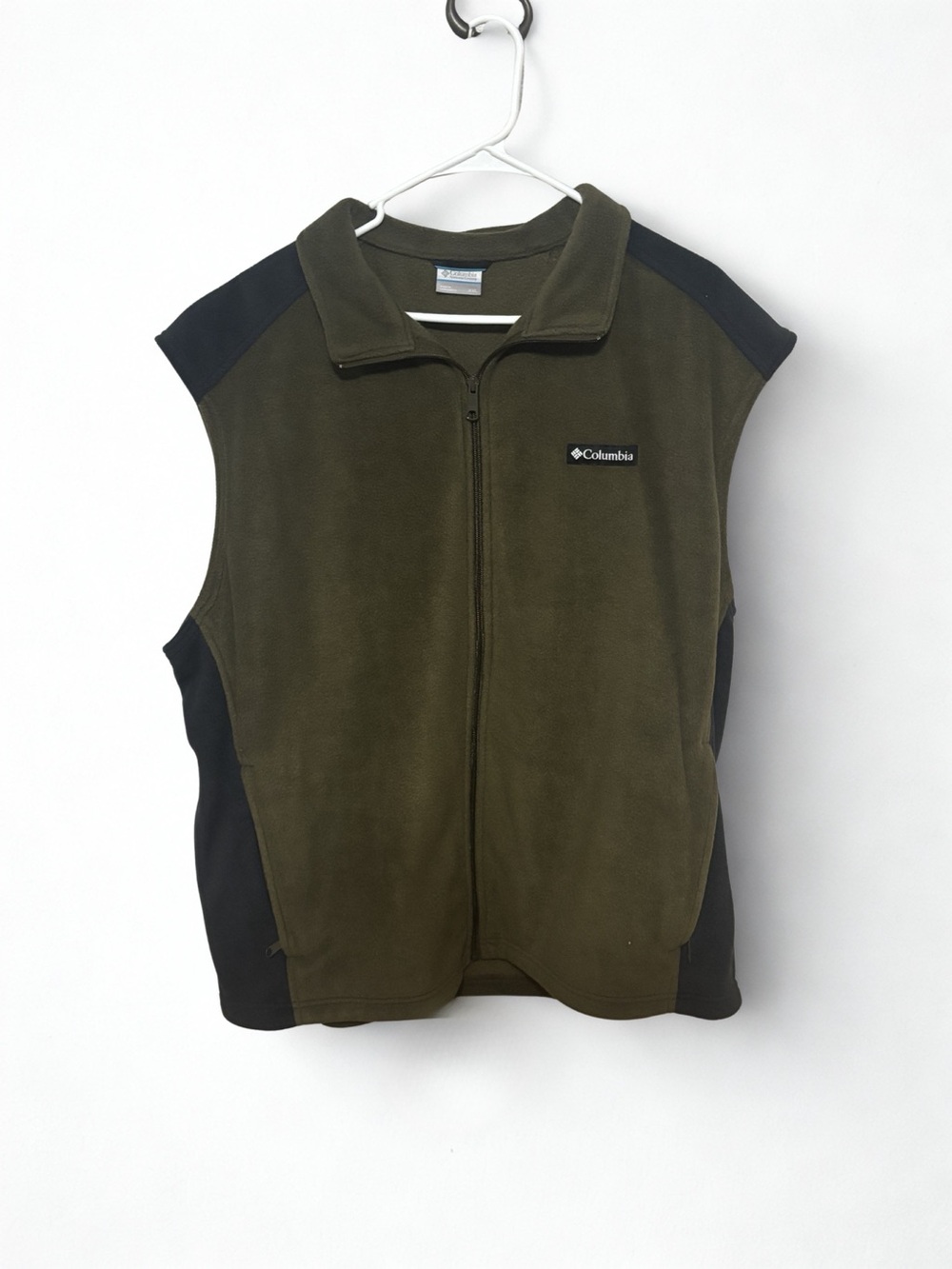 Columbia Olive Green and Black Zip Fleece Vest